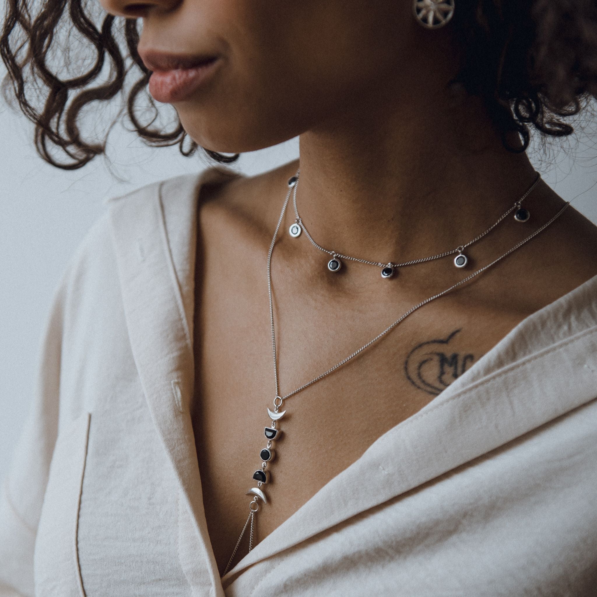 How to choose gemstone rings based on your skin tone