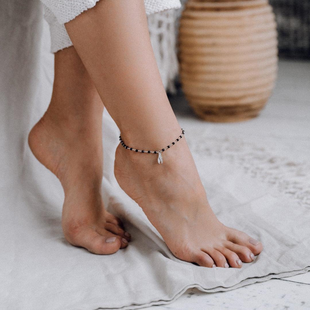 Anklet With Black Onyx & Wings